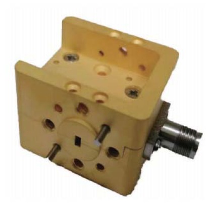 108GHz 基波混频模块