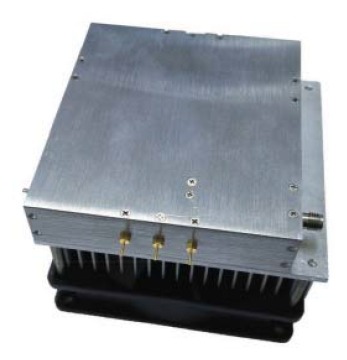 220GHz 小型化功率源组件